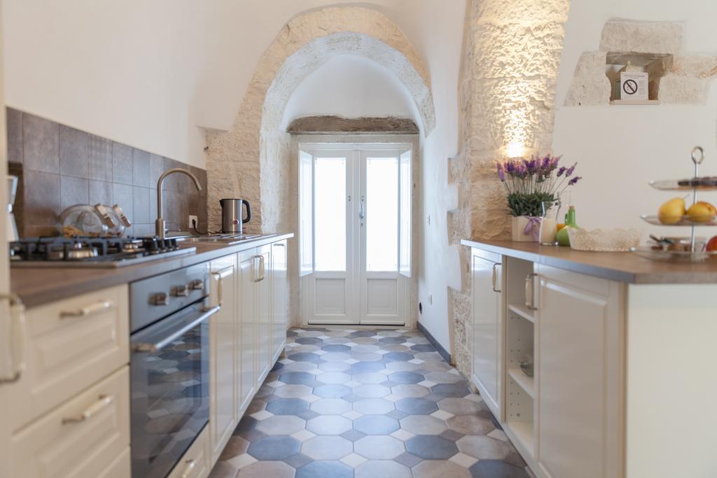 Marinella Suite Home Locorotondo Eksteriør bilde